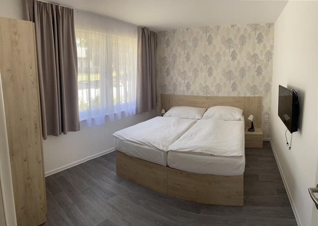 Ea Hotel Kraskov Stary Dvur Exterior foto